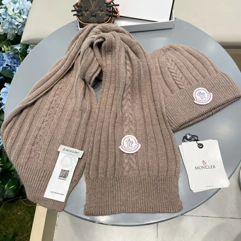 moncler hat and echapres set s_126aba71